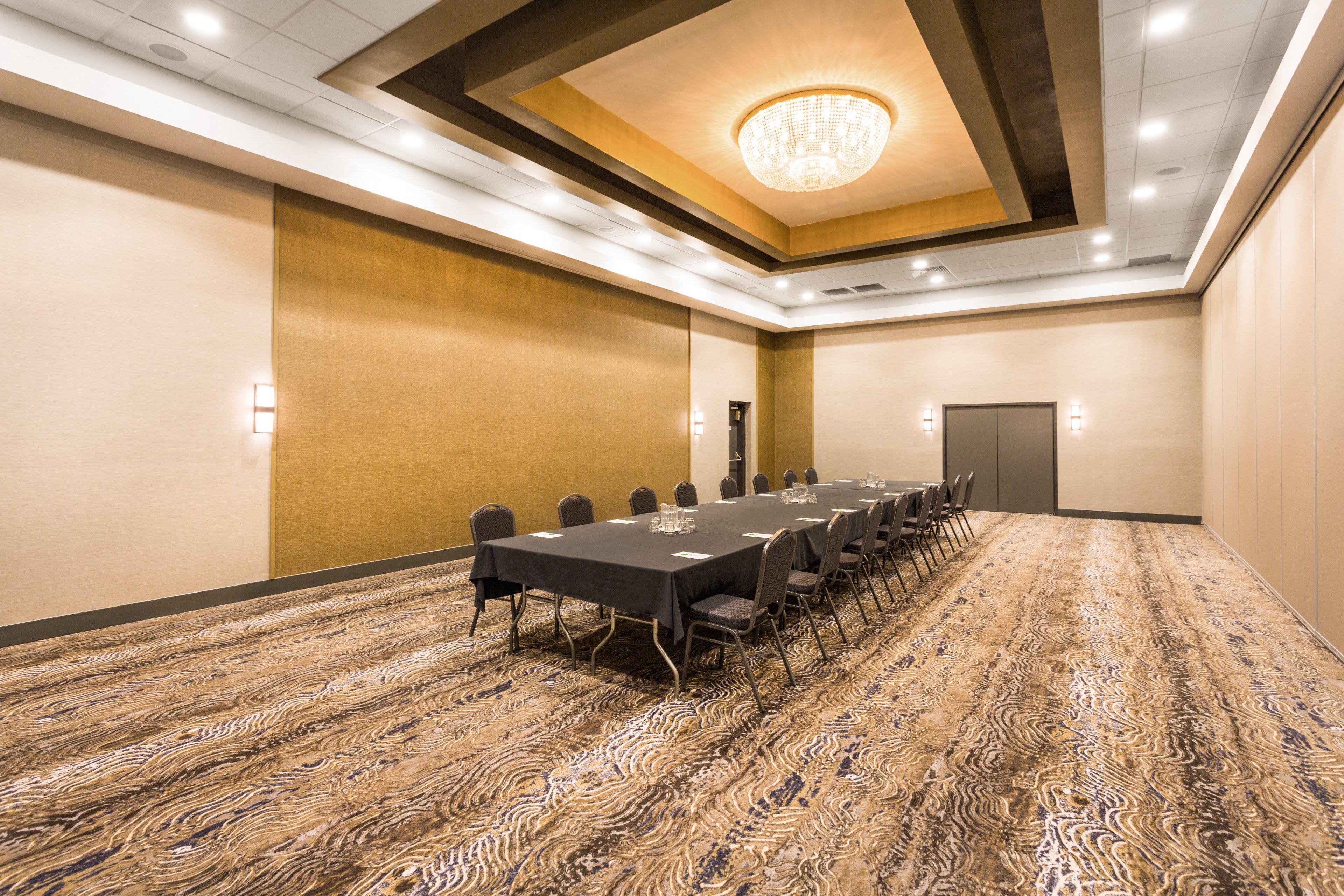 Holiday Inn Roanoke Airport - Conference Ctr By Ihg Exterior photo